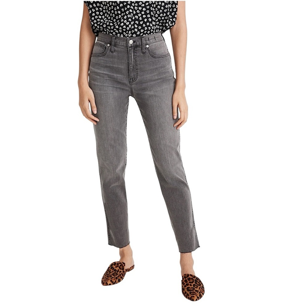MADEWELL Stovepipe Jeans in Cement Wash: Raw-Hem Edition
